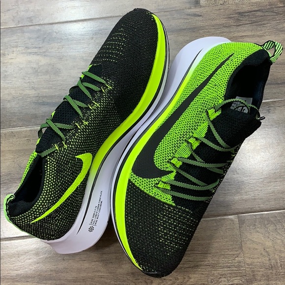 NIKE ZOOM FLY FLYKNIT black/black-volt-white - Picture 14 of 16